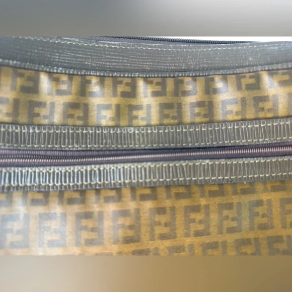 Fendi Vintage Zucchino FF Logo Crossbody - Picture 9 of 15
